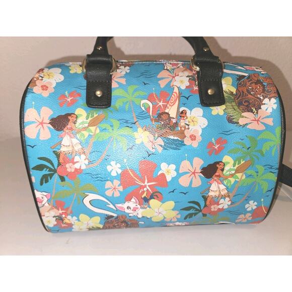 LOUNGEFLY Disney Moana Barrel Purse RARE! 10x7.5x5 - Picture 8 of 13